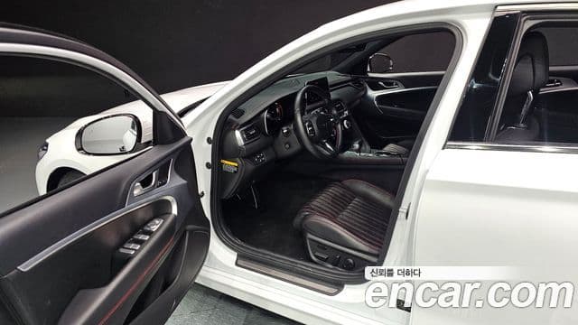 Genesis G70 - Опции