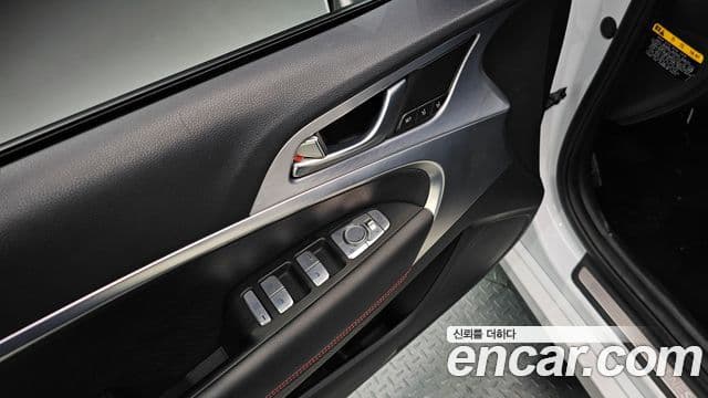 Genesis G70 - Опции