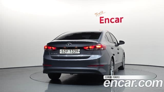 Hyundai 아반떼 AD - Экстерьер