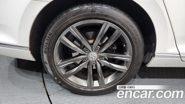 Volkswagen 파사트 GT(B8) - Экстерьер