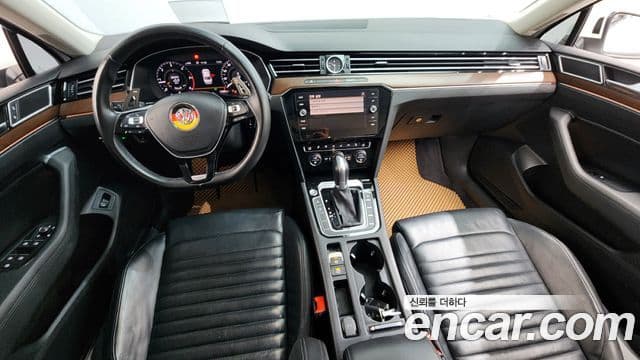 Volkswagen 파사트 GT(B8) - Салон