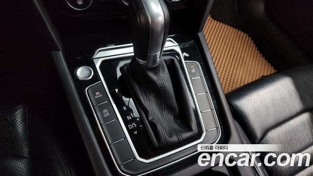 Volkswagen 파사트 GT(B8) - Салон