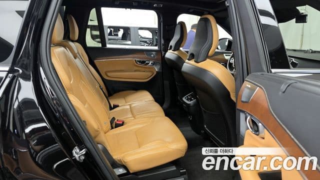 Volvo XC90 2세대 - Опции