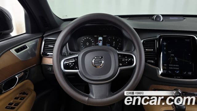 Volvo XC90 2세대 - Опции