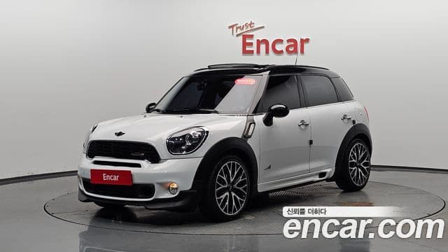 Mini 쿠퍼 S 컨트리맨 - Миниатюра