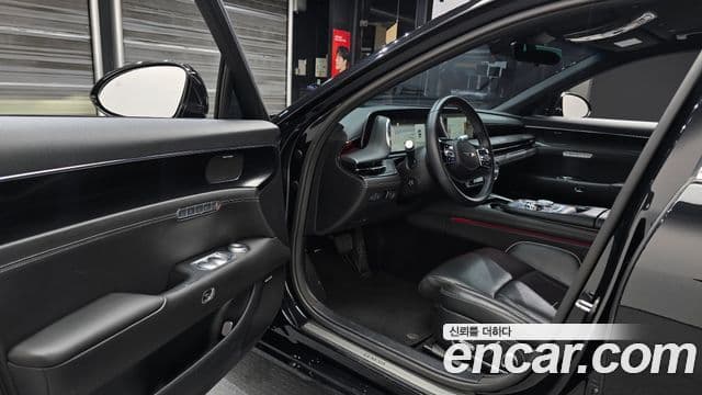 Genesis G90 (RS4) - Салон