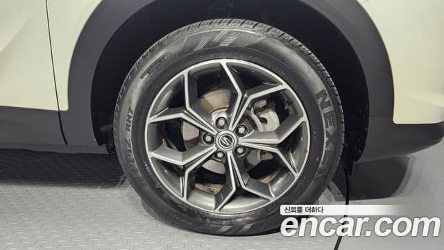 KG Mobility 뷰티풀 코란도 - Экстерьер